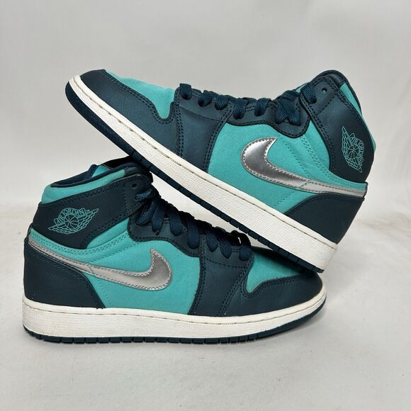 Nike Shoes Air Jordan 1 Retro High GG “Hyper Jade” 2024 - Picture 1 of 8